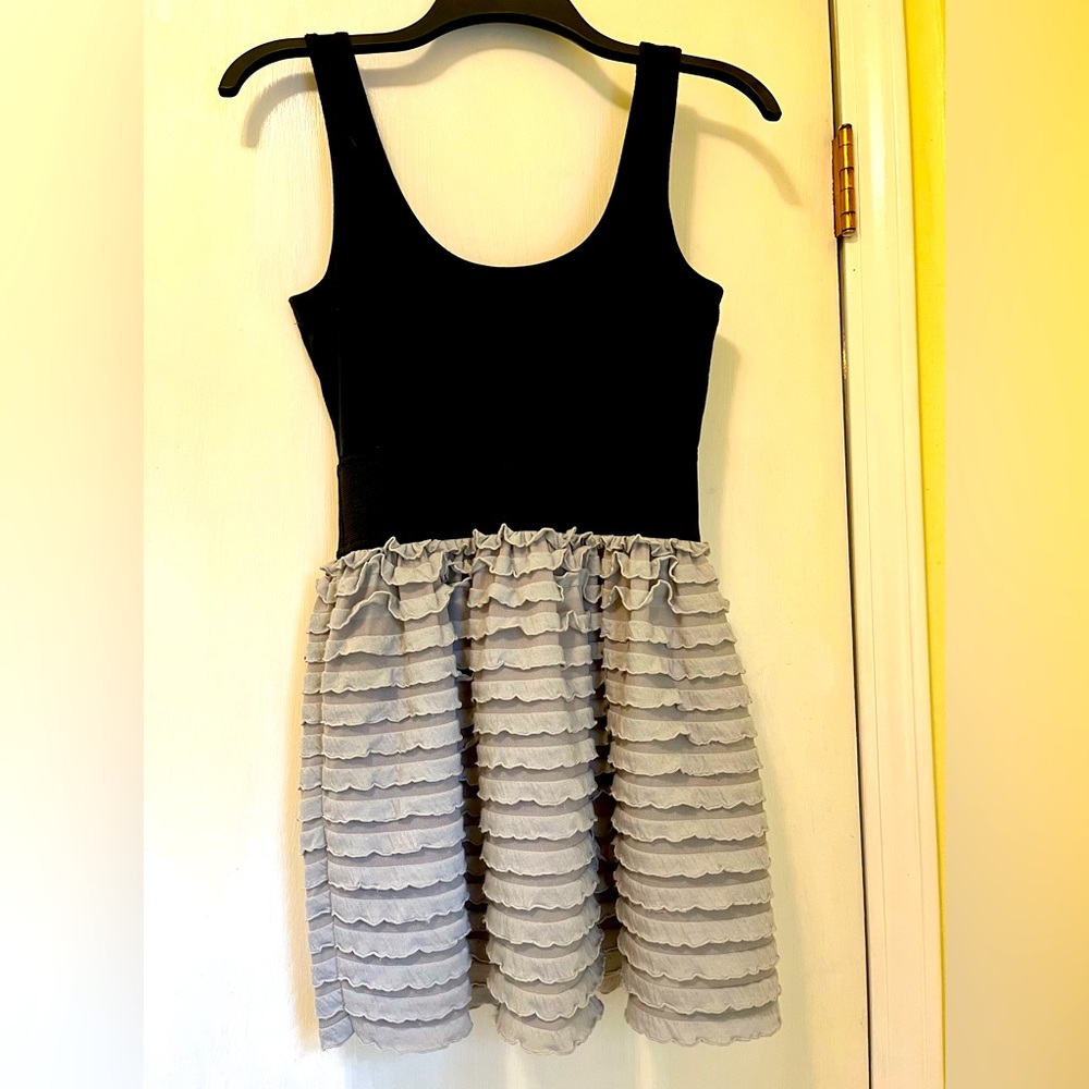 Miley Cyrus Max Azria black top grey ruffle skirt Party Dress Size Small